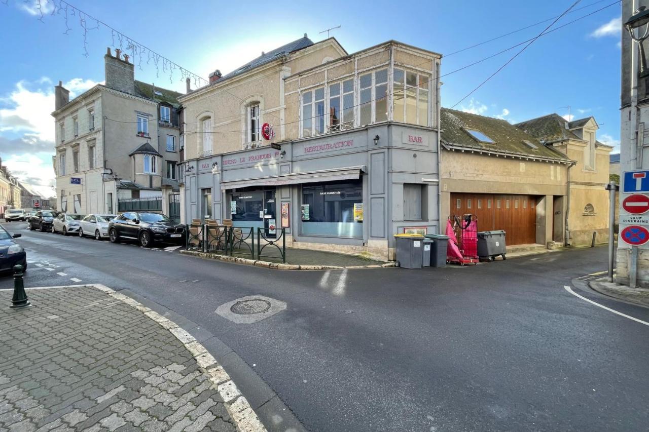 The Florestia Magnificent Renovated Loft Amboise Exterior foto